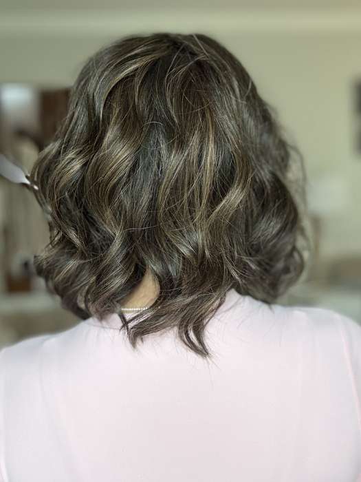 Bella Vida | Petite/Average | Synthetic Lace Front Wig (Hand-Tied) - Image 18