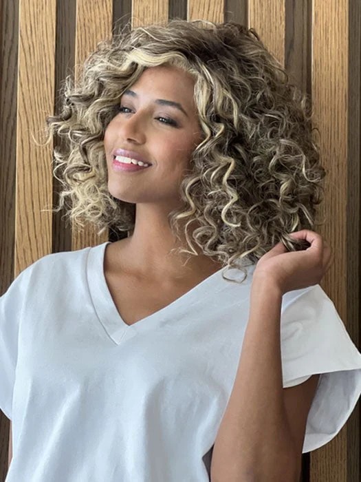 Click, Click, Flash | Synthetic Lace Front Wig (Basic Cap) - Image 3