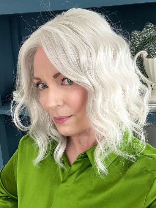 Julianne Lite Petite | Synthetic Lace Front Wig (Hand Tied) - Image 3