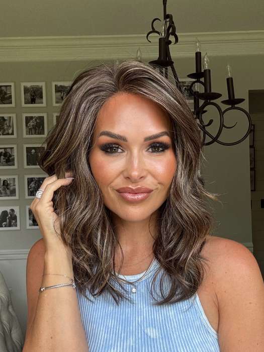 Laguna Beach | Synthetic Lace Front Wig (Mono Part) - Image 10
