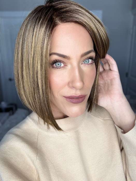 London | Synthetic Lace Front Wig (Mono Part) - Image 4