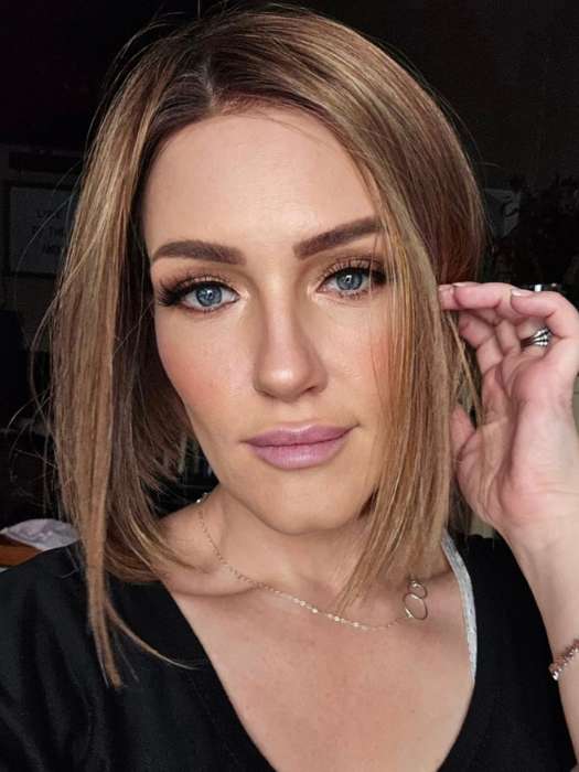 London | Synthetic Lace Front Wig (Mono Part) - Image 9