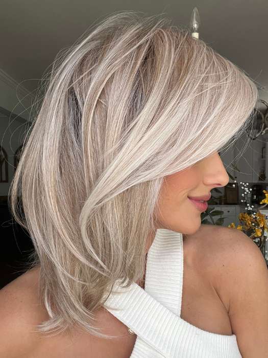 Luna | Synthetic Lace Front Wig (Mono Crown) - Image 4