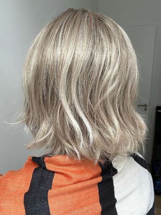Nola | Synthetic Lace Front Wig (Mono Part) - Image 4