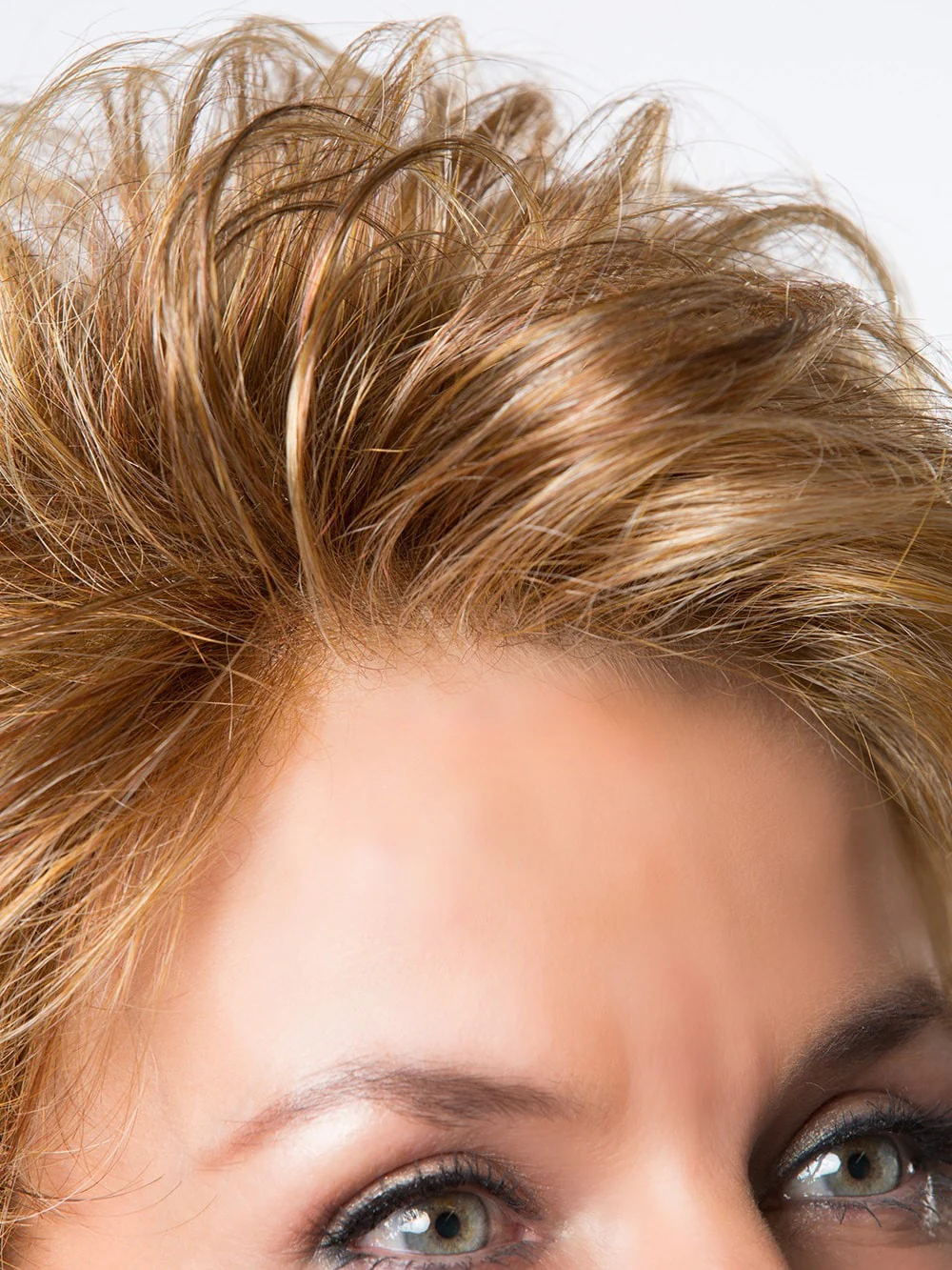 Platinum Confidence Wig | Synthetic Lace Front Wig (Basic Cap) | DISCONTINUED - Image 3