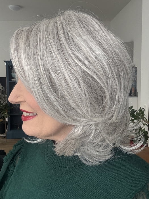 Upstage Petite | HF Synthetic Lace Front Wig (Hand-Tied) - Image 4
